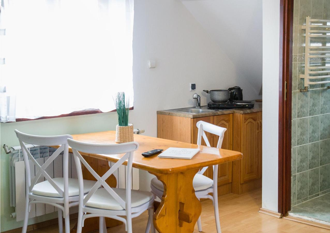 Miedzy Owcami Apartment Sromowce Wyzne Exterior photo